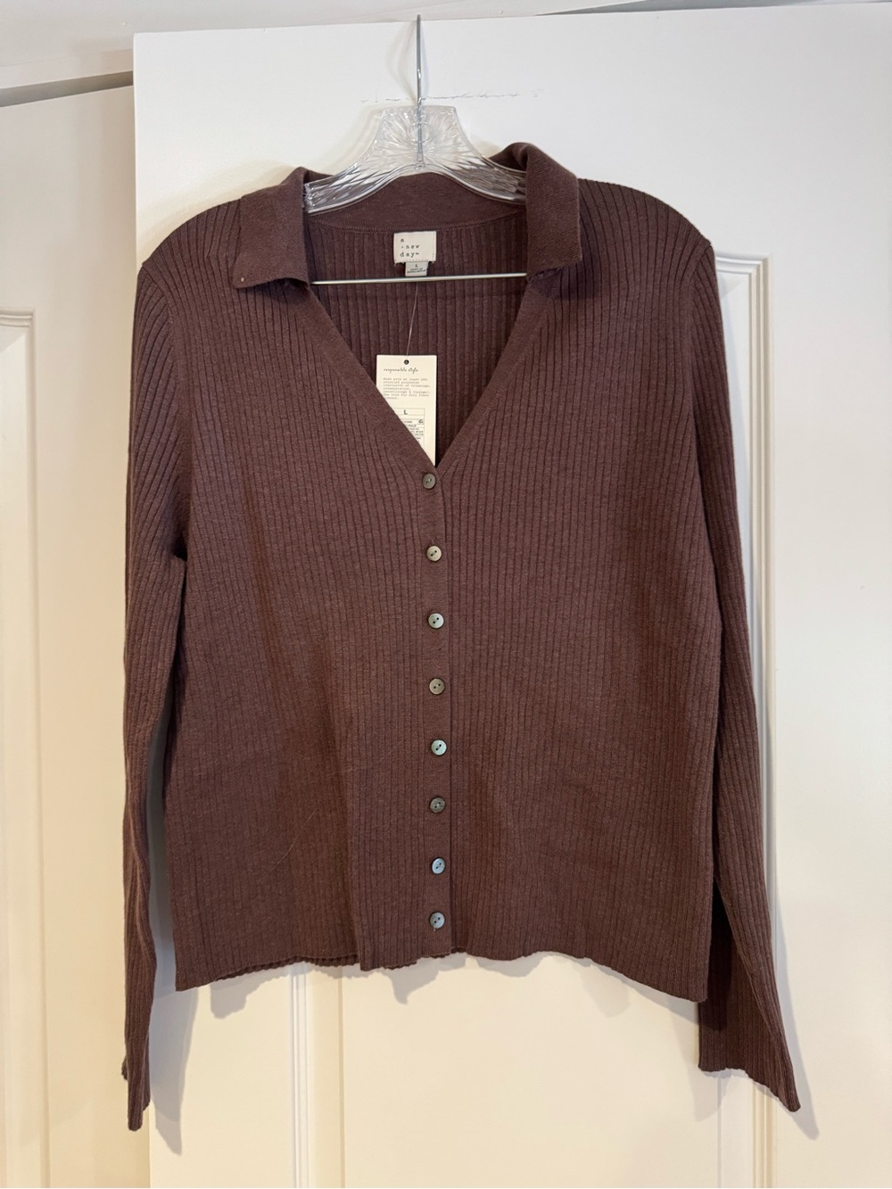 a new day Ribbed Button-Front Collared Top in Brown NWT